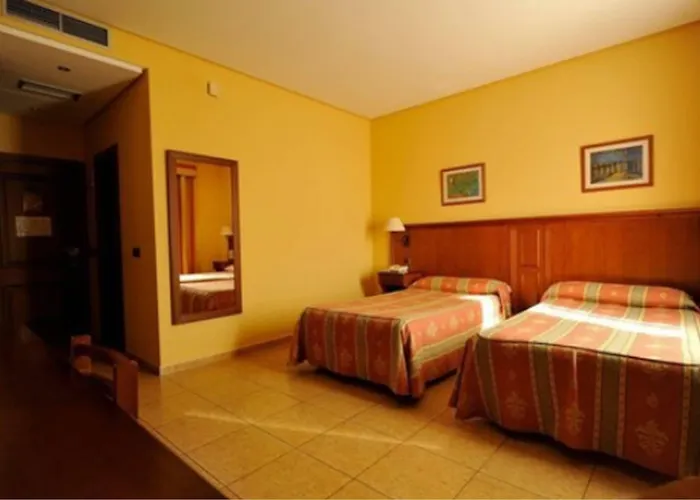 Lozano Hotel 3*