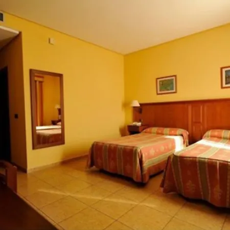Lozano Hotel 3*
