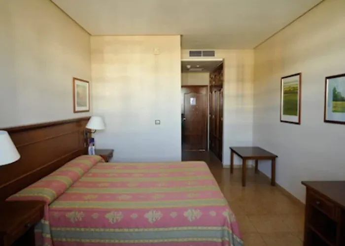 Lozano Hotel 3*