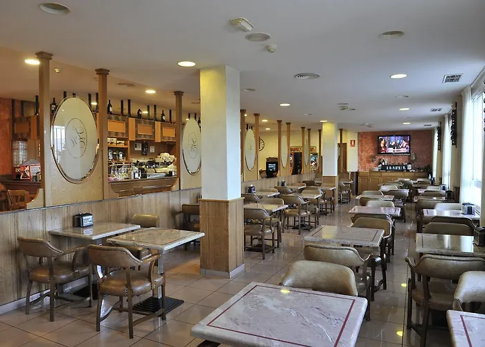 Hotel Lozano 3*